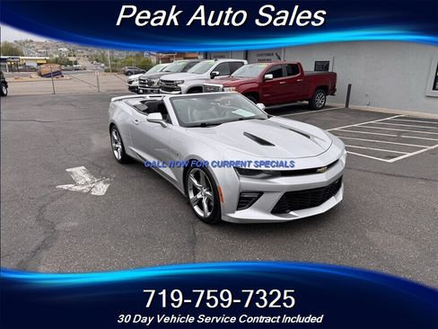 Used 2017 Chevrolet Camaro SS RWD image 9