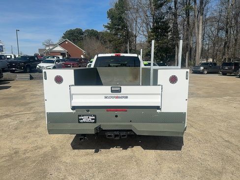 Used 2022 Ford F350 XL w/ Power Equipment Group image 6