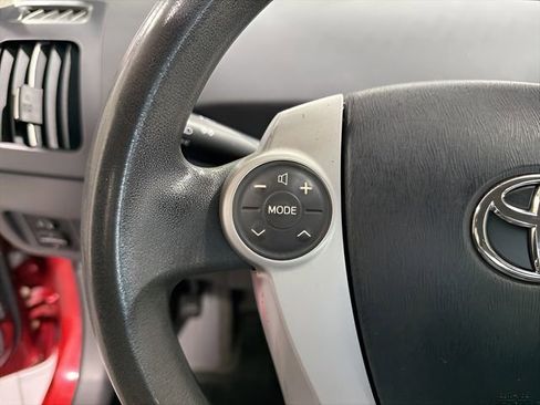 Used 2010 Toyota Prius Five image 16
