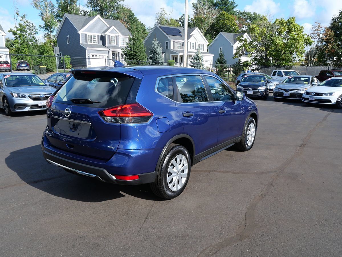 Used 2017 Nissan Rogue S AWD/4WD image 6