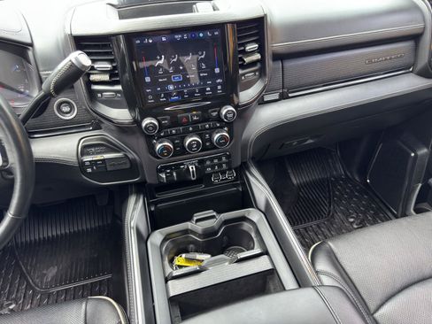 Used 2023 RAM 2500 Limited w/ Night Edition AWD/4WD image 38