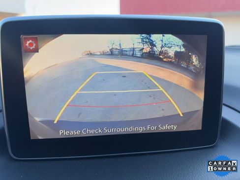 Used 2016 MAZDA MAZDA3 i Grand Touring image 24