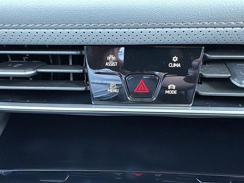 New 2026 Volkswagen Atlas Peak Edition image 24