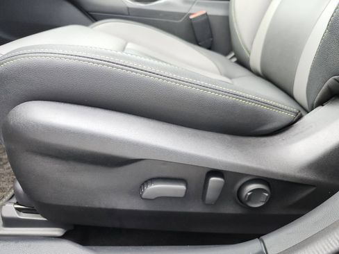 Certified 2025 Subaru Outback Onyx Edition AWD/4WD image 19