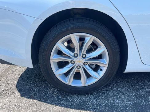 Used 2025 Chevrolet Malibu LT FWD image 31