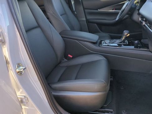 New 2025 MAZDA CX-30 AWD 2.5 S w/ Select Sport Pkg image 20