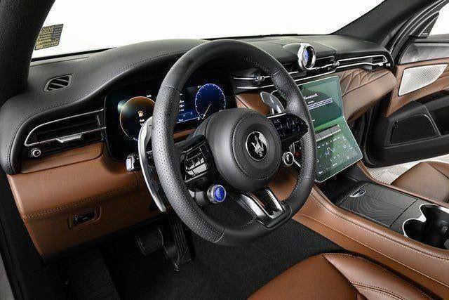 New 2025 Maserati Grecale GT AWD/4WD image 9