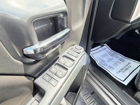 Used 2015 Chevrolet Silverado 1500 LT RWD image 15