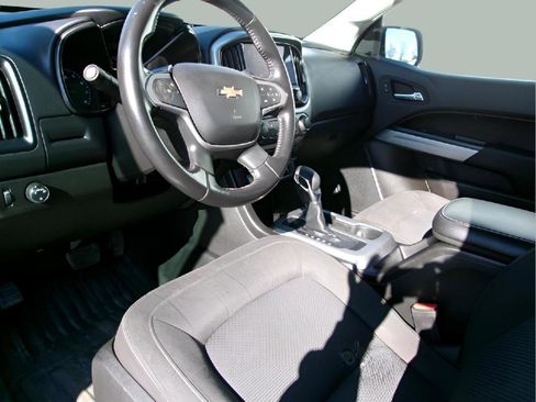 Used 2022 Chevrolet Colorado LT w/ Fleet Safety Package RWD image 11