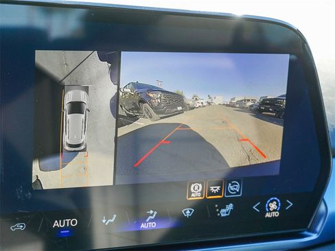 New 2026 Chevrolet Equinox EV LT image 21