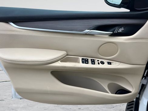 Used 2015 BMW X5 xDrive35d image 37