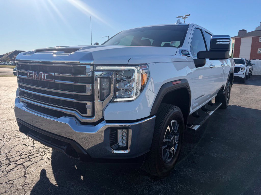 Used 2021 GMC Sierra 2500 SLT w/ X31 Off-Road Package AWD/4WD image 10