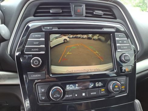 Used 2021 Nissan Maxima 3.5 SV w/ Floor Mat Group FWD image 29