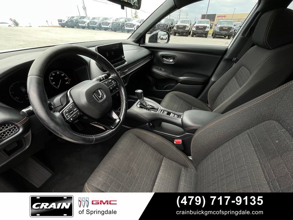Used 2023 Honda HR-V Sport image 10