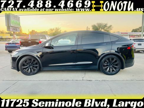 Used 2022 Tesla Model X Plaid image 26