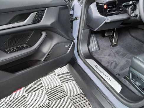 New 2026 Porsche Taycan 4S AWD/4WD image 8