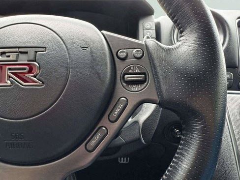 Used 2013 Nissan GT-R Premium AWD/4WD image 30