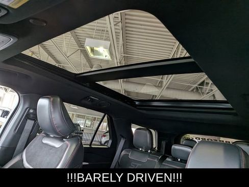 Used 2025 Ford Explorer ST image 15