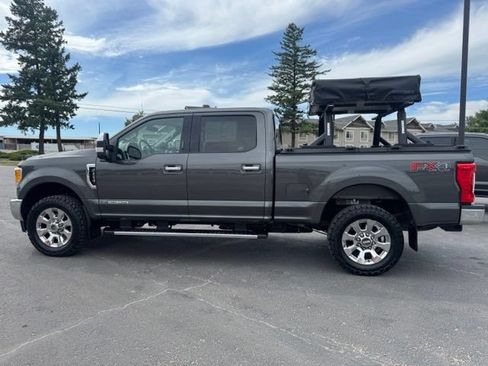 Used 2017 Ford F250 Lariat w/ Chrome Package AWD/4WD image 7