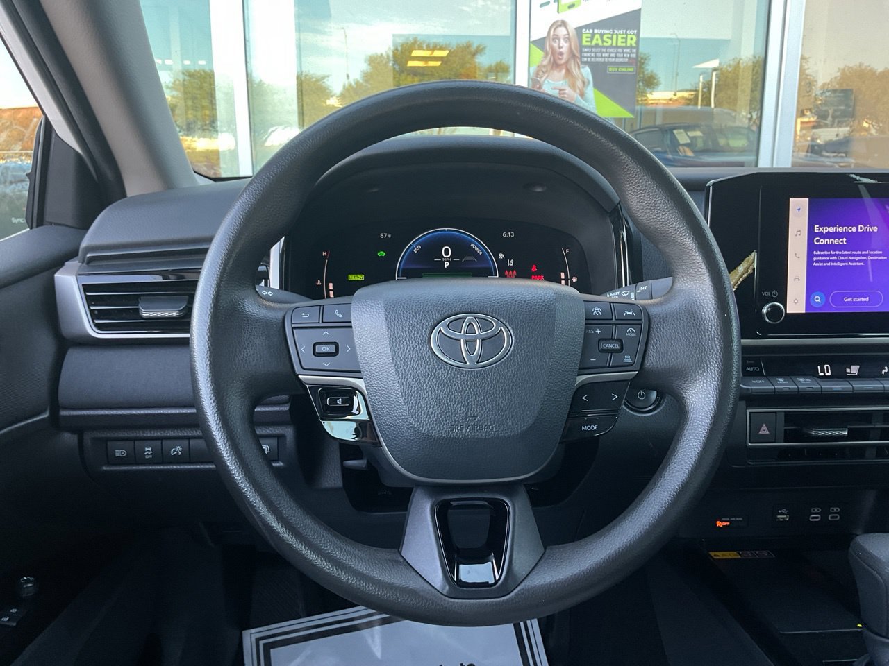 Used 2025 Toyota Camry LE FWD image 31