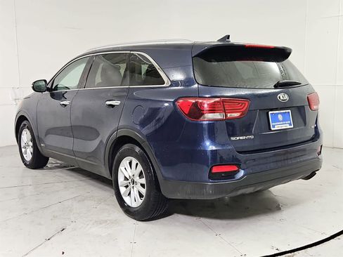 Used 2019 Kia Sorento LX w/ Option Group 020 image 4