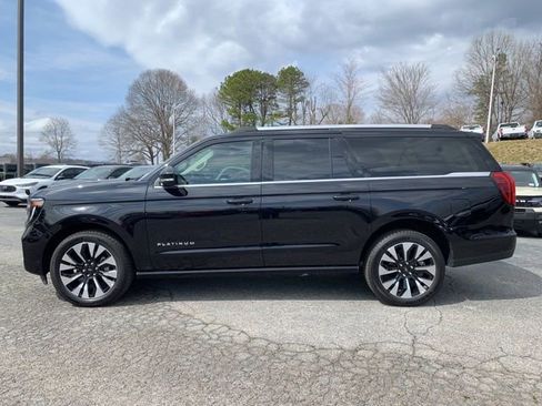 New 2025 Ford Expedition Max Platinum w/ Driver's Package image 5