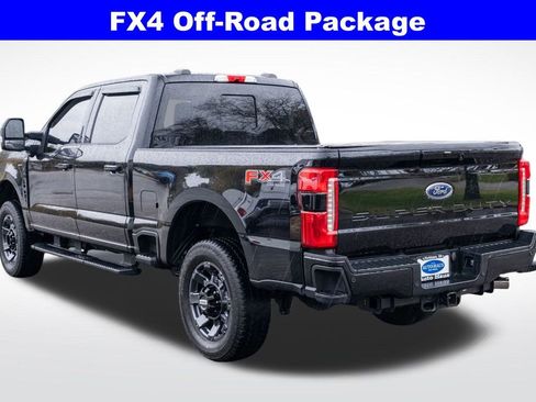 Used 2023 Ford F250 Lariat w/ Sport Appearance Package image 6