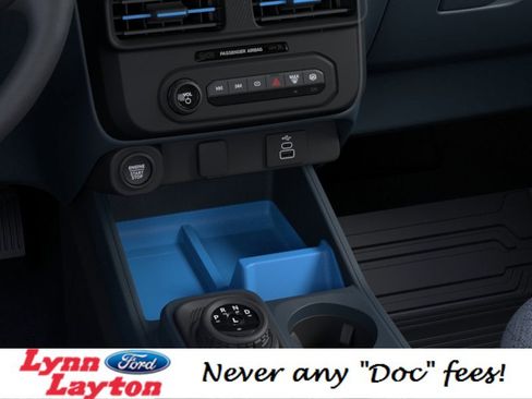 New 2025 Ford Maverick XLT w/ XLT Luxury Package FWD image 16