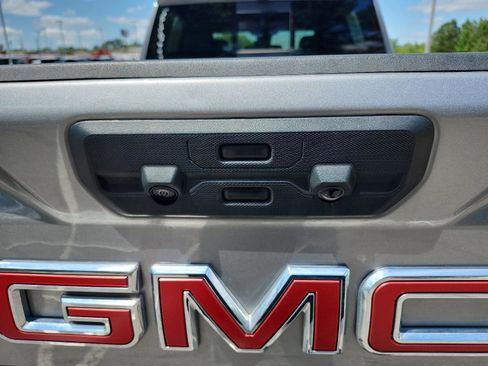 Certified 2025 GMC Sierra 2500 AT4 w/ AT4 Premium Plus Package AWD/4WD image 13