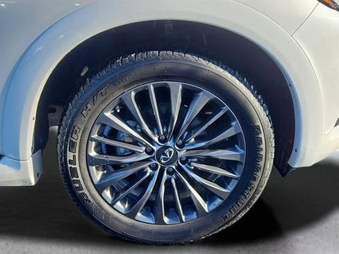 Certified 2024 INFINITI QX80 Sensory w/ Cargo Package image 4