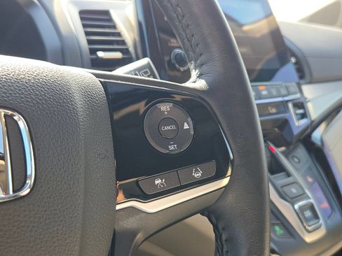 Used 2024 Honda Odyssey Touring image 20