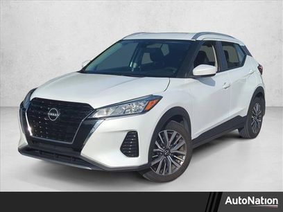 Used 2023 Nissan Kicks SV