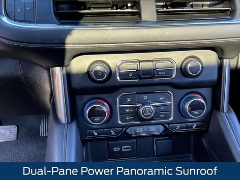 Certified 2024 Chevrolet Suburban Z71 w/ Luxury Package image 19