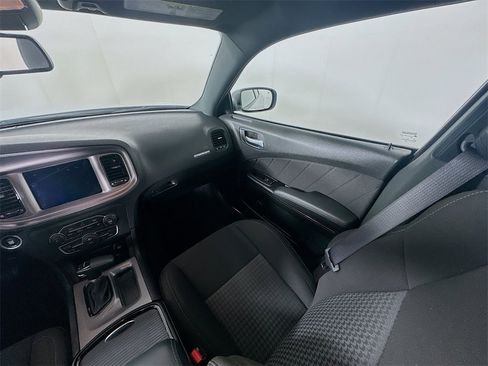 Used 2023 Dodge Charger R/T w/ Blacktop Package image 11