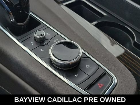 Used 2022 Cadillac Escalade ESV Premium Luxury AWD/4WD image 30