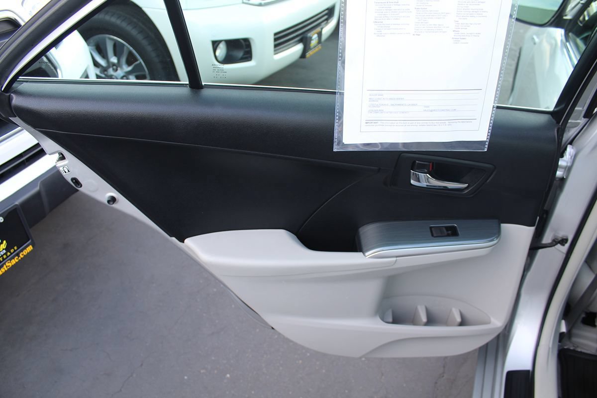 Used 2014 Toyota Camry LE FWD image 22