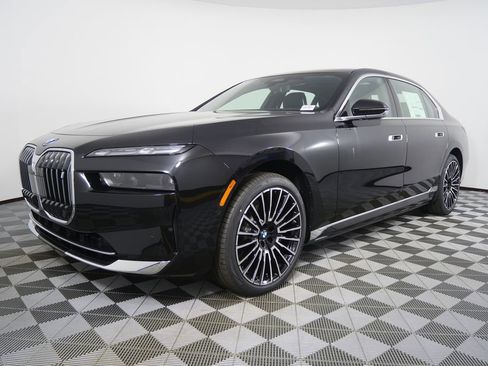 New 2026 BMW i7 eDrive50 w/ Executive Package image 8