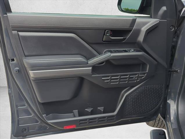 Certified 2024 Toyota Tacoma SR5 AWD/4WD image 10