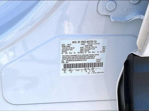Used 2021 Ford Edge SE FWD image 18