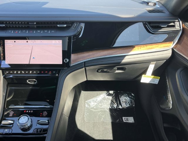 New 2027 Jeep Grand Cherokee Summit AWD/4WD image 16
