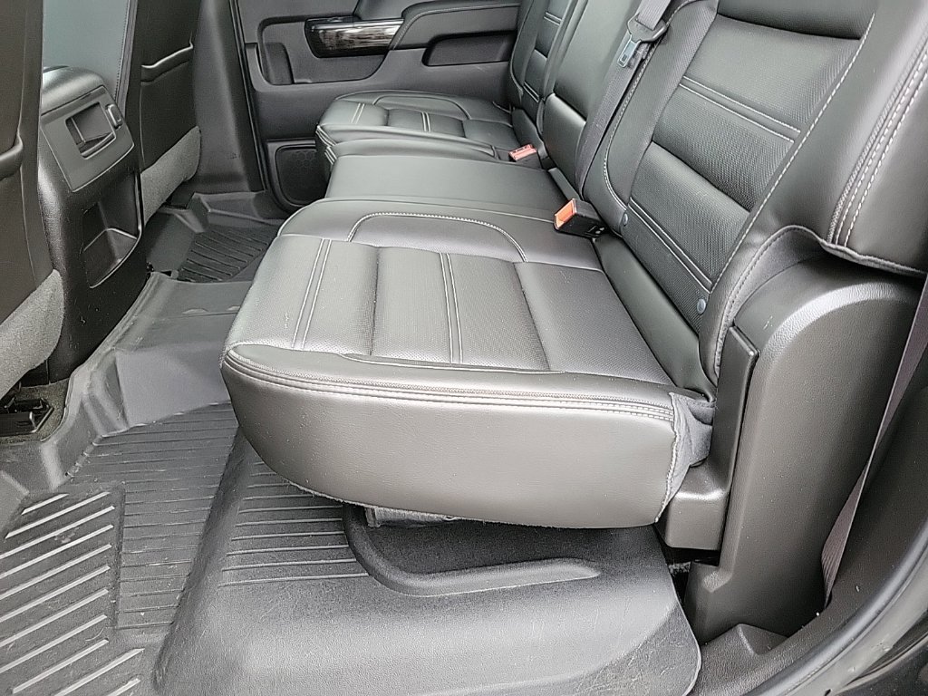 Used 2016 GMC Sierra 3500 Denali w/ Duramax Plus Package AWD/4WD image 9