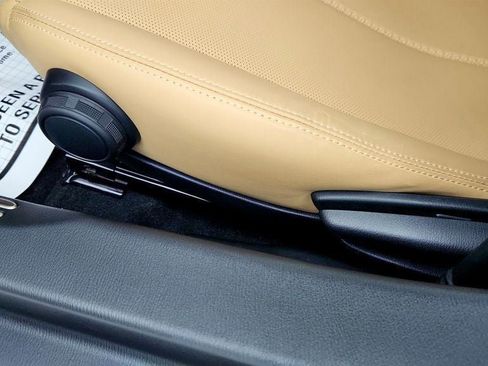 Used 2025 MAZDA MX-5 Miata Grand Touring image 12