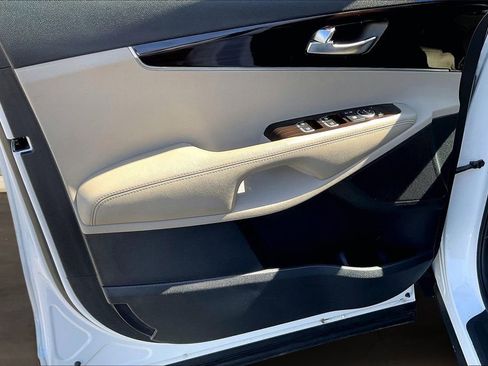 Used 2020 Kia Sorento EX image 20