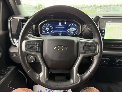 Used 2022 Chevrolet Silverado 1500 RST AWD/4WD image 18