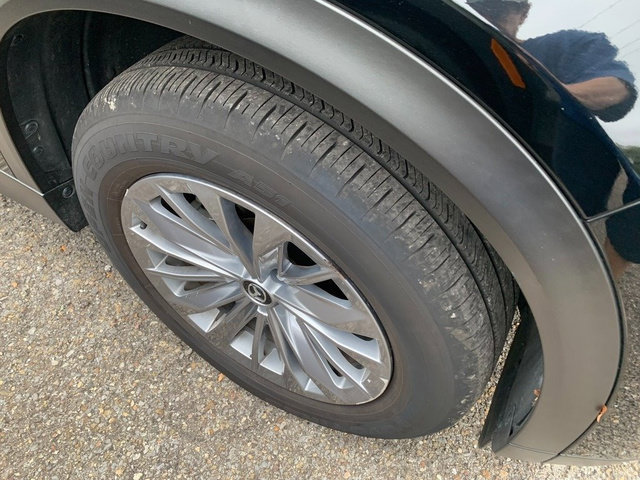 Used 2024 MAZDA CX-90 3.3 Turbo w/ Preferred Plus AWD/4WD image 5