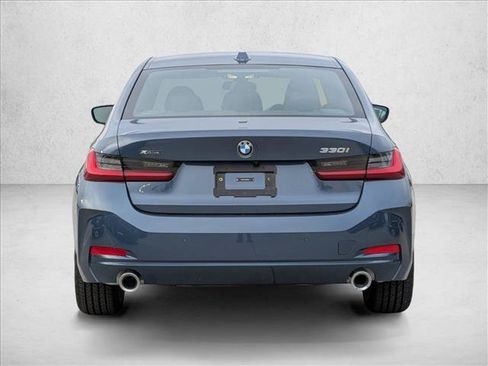 Used 2026 BMW 330i xDrive Sedan w/ Premium Package AWD/4WD image 8