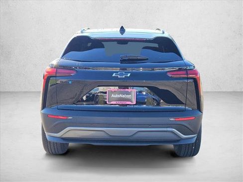 New 2026 Chevrolet Blazer EV LT image 8