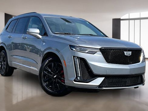 Certified 2024 Cadillac XT6 Sport w/ LPO, Red Accent Package AWD/4WD image 11