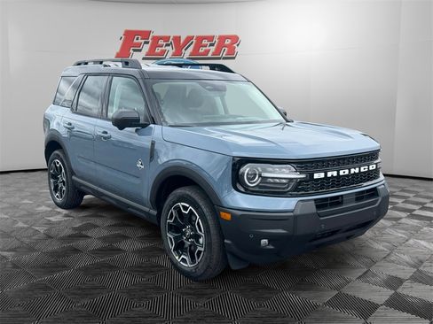 New 2025 Ford Bronco Sport Outer Banks w/ Outer Banks Tech Package+ image 3
