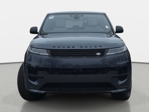 New 2026 Land Rover Range Rover Sport Dynamic SE image 2